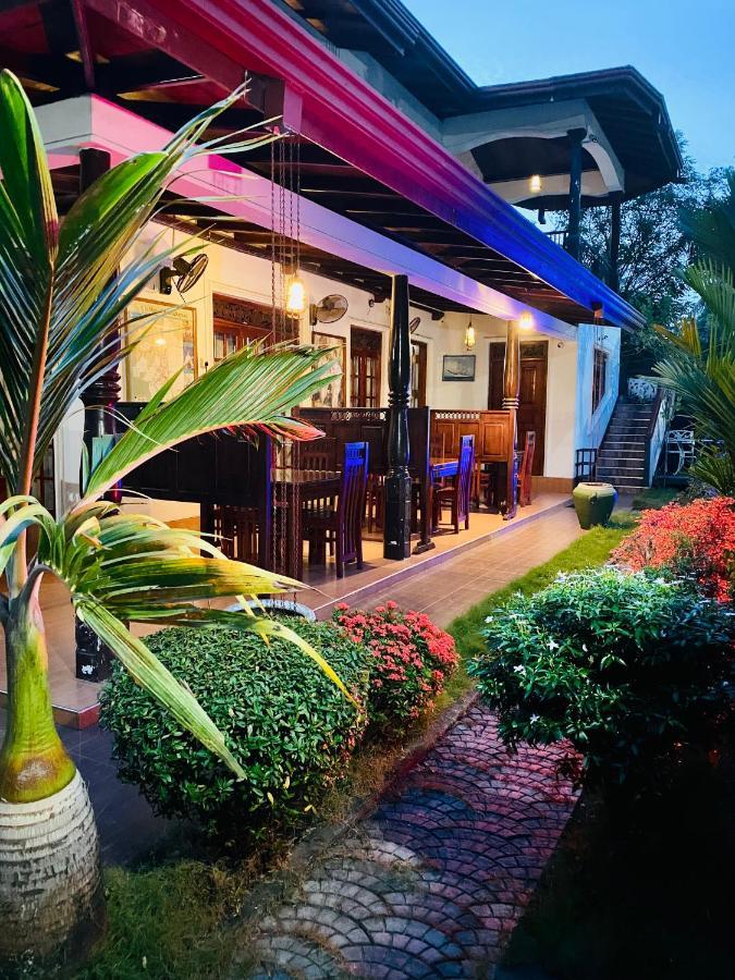 Montana Rest Hotell Anuradhapura Eksteriør bilde