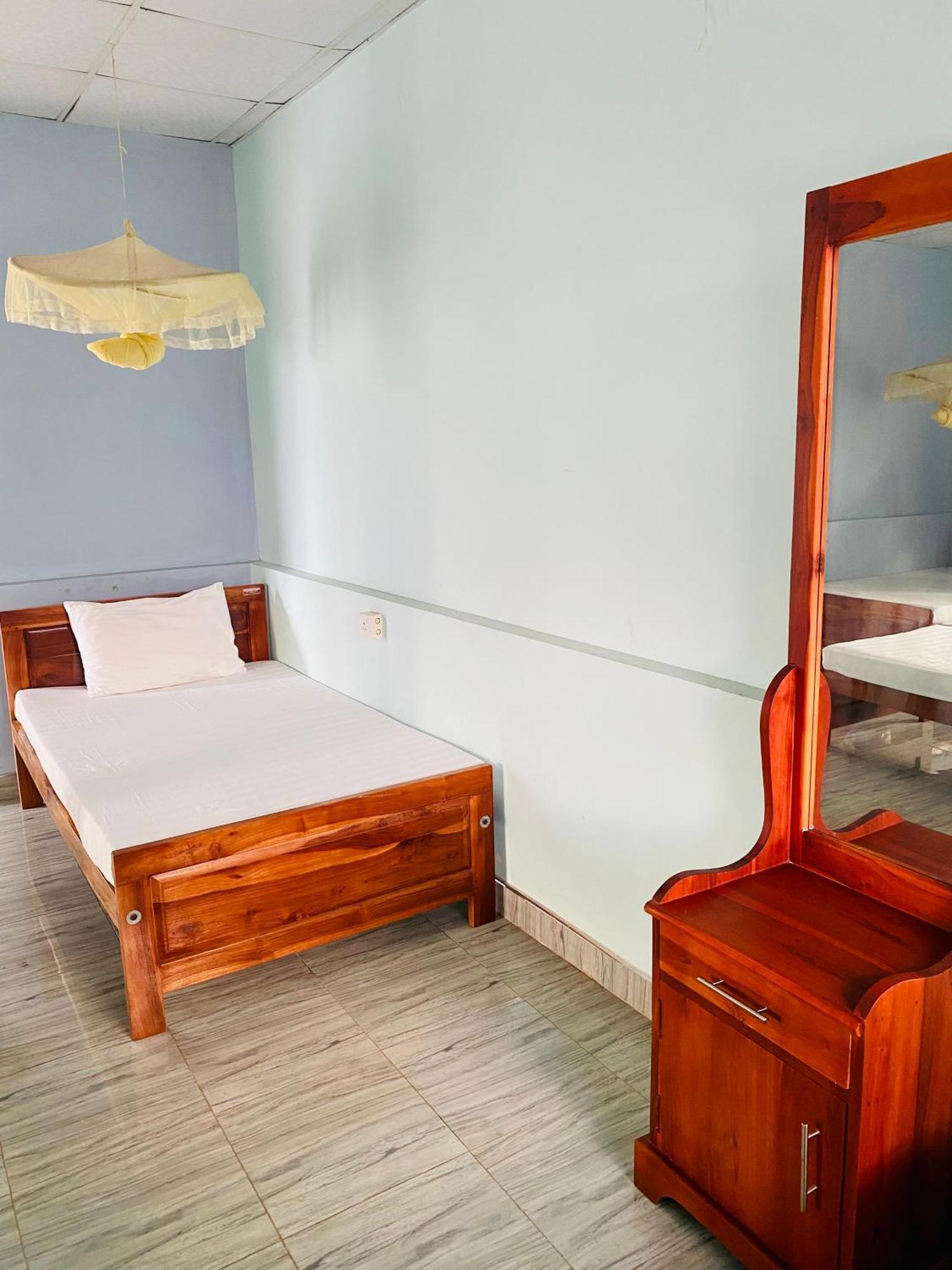 Montana Rest Hotell Anuradhapura Eksteriør bilde