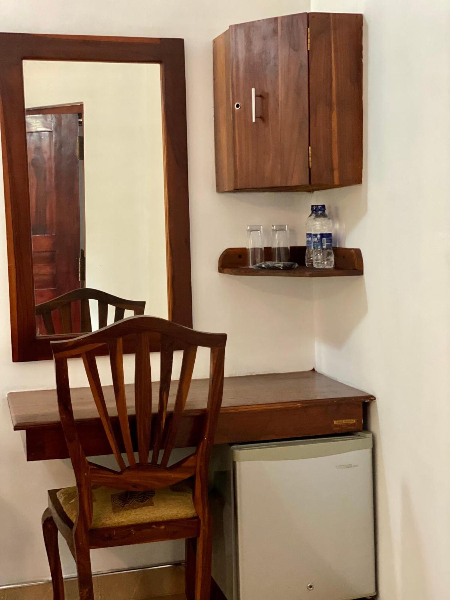 Montana Rest Hotell Anuradhapura Eksteriør bilde
