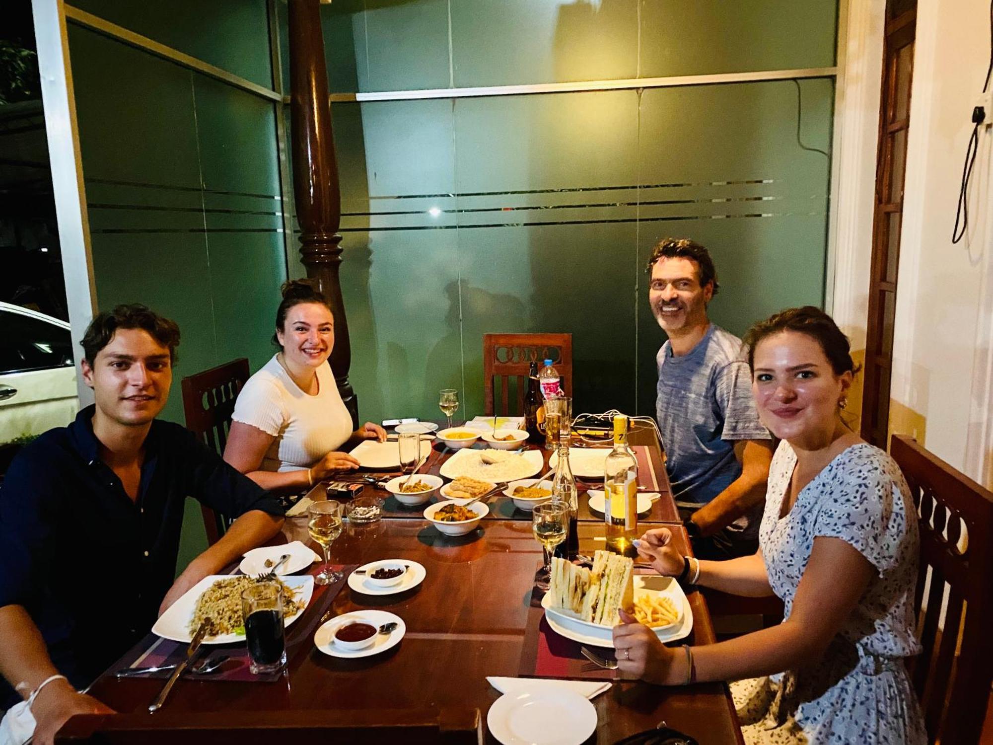 Montana Rest Hotell Anuradhapura Eksteriør bilde