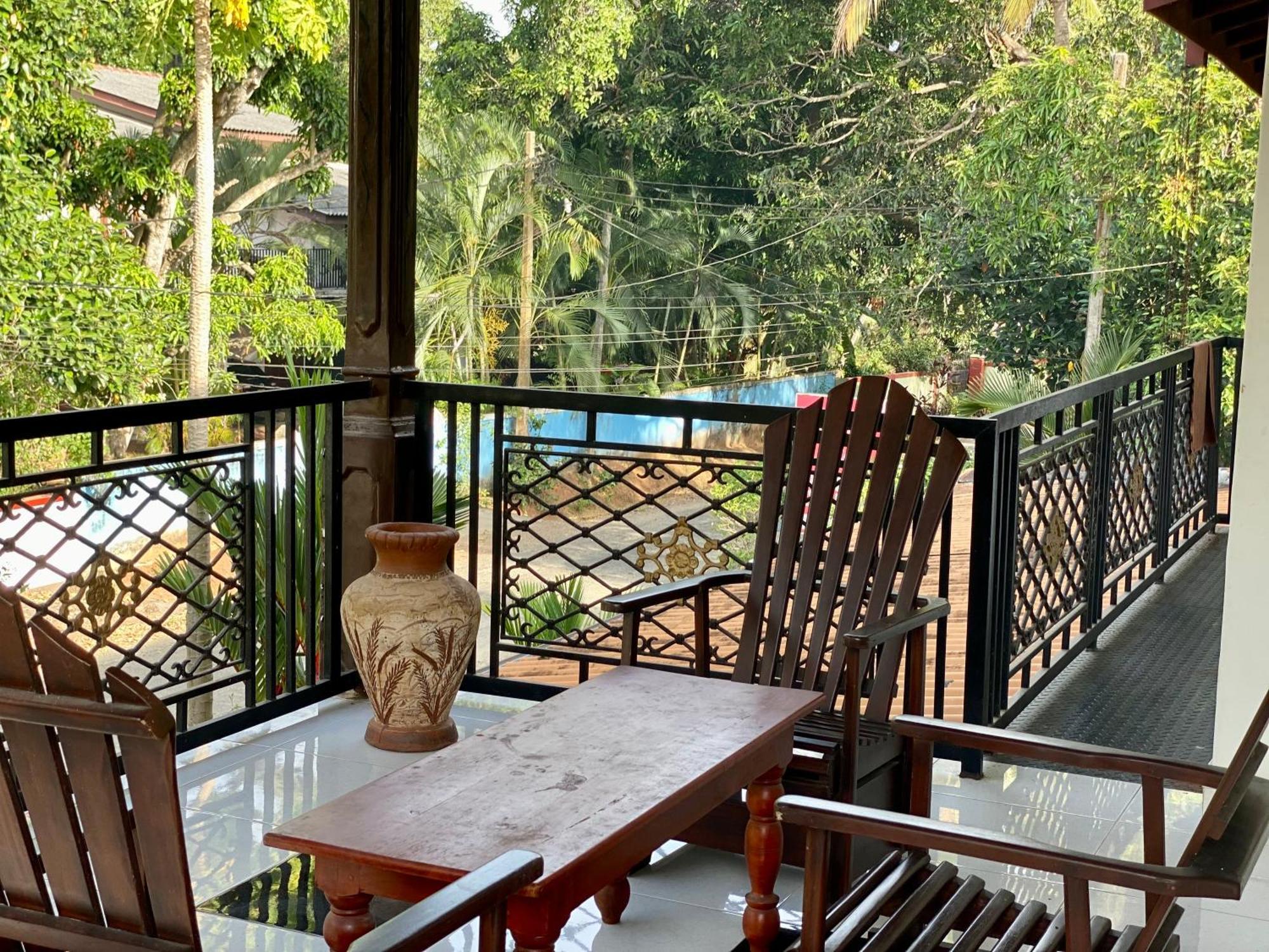 Montana Rest Hotell Anuradhapura Eksteriør bilde