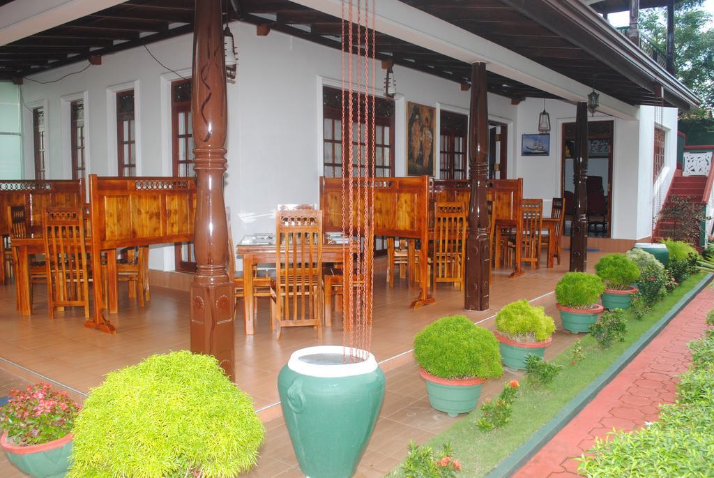 Montana Rest Hotell Anuradhapura Eksteriør bilde