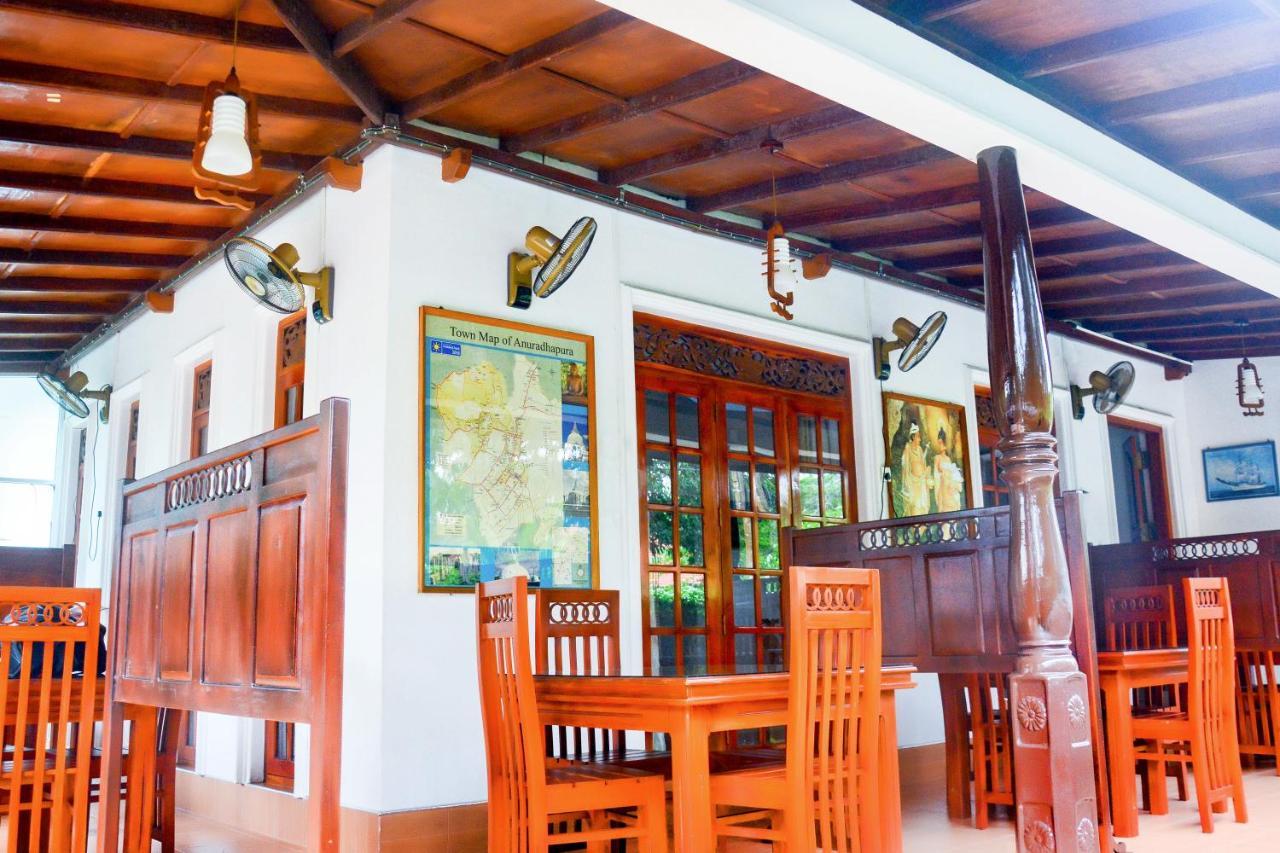 Montana Rest Hotell Anuradhapura Eksteriør bilde